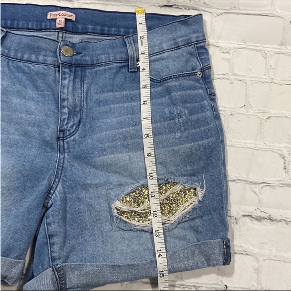 JUICY COUTURE Distressed Glitter Women’s Jean Shorts Size 12. - Picture 5 of 10